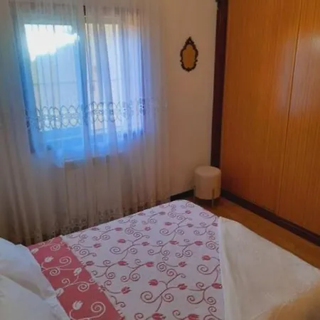 Praia Espinho Quarto em Acomodações Particulares *